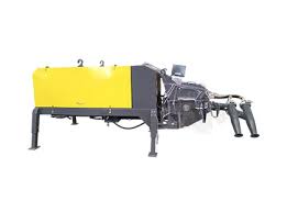 Hydraulic plastering machine