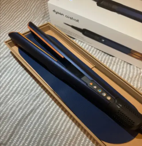 Hair-Straightener-HT01